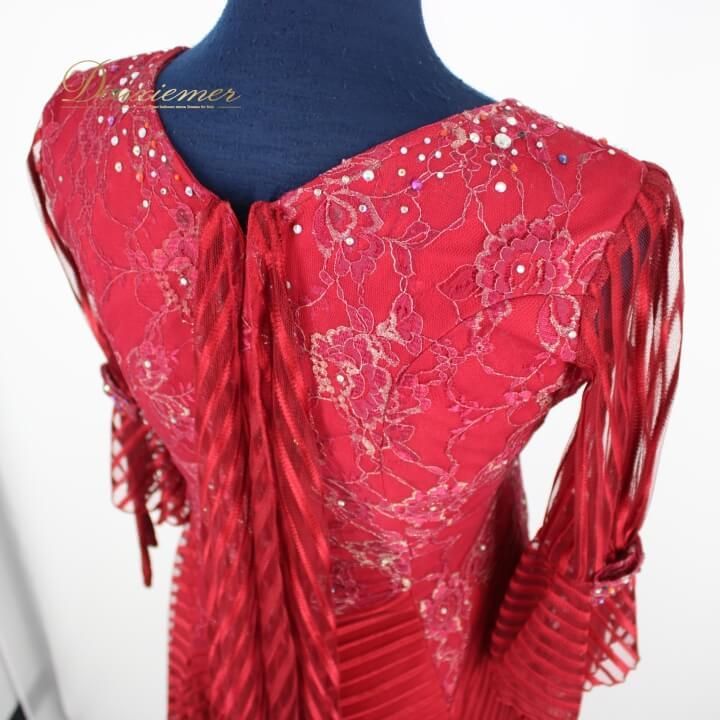 ダンス用ドレス