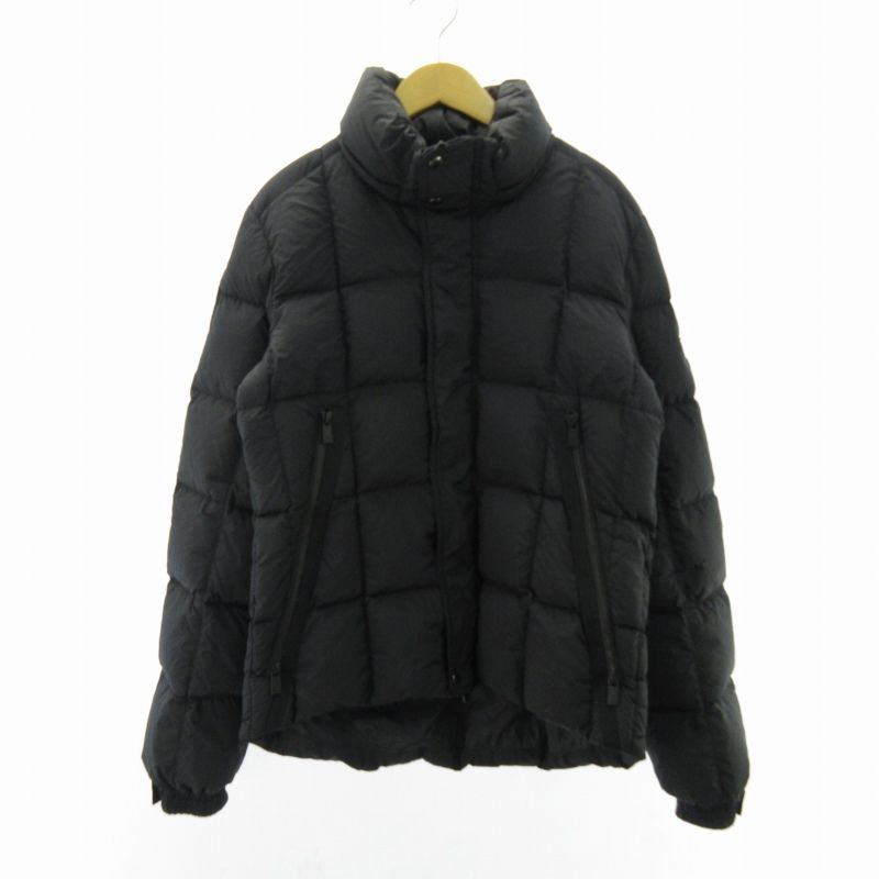 タトラス TATRAS 美品 近年 BOESIO ボエシオ ダウンジャケット タトラス TATRAS 美品 近年 BOESIO ボエシオ ダウンジャケット