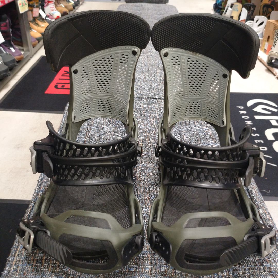 全国送料無料 ムラスポ公式】BURTON WING（カーキ MALAVITA バートン スノーボード