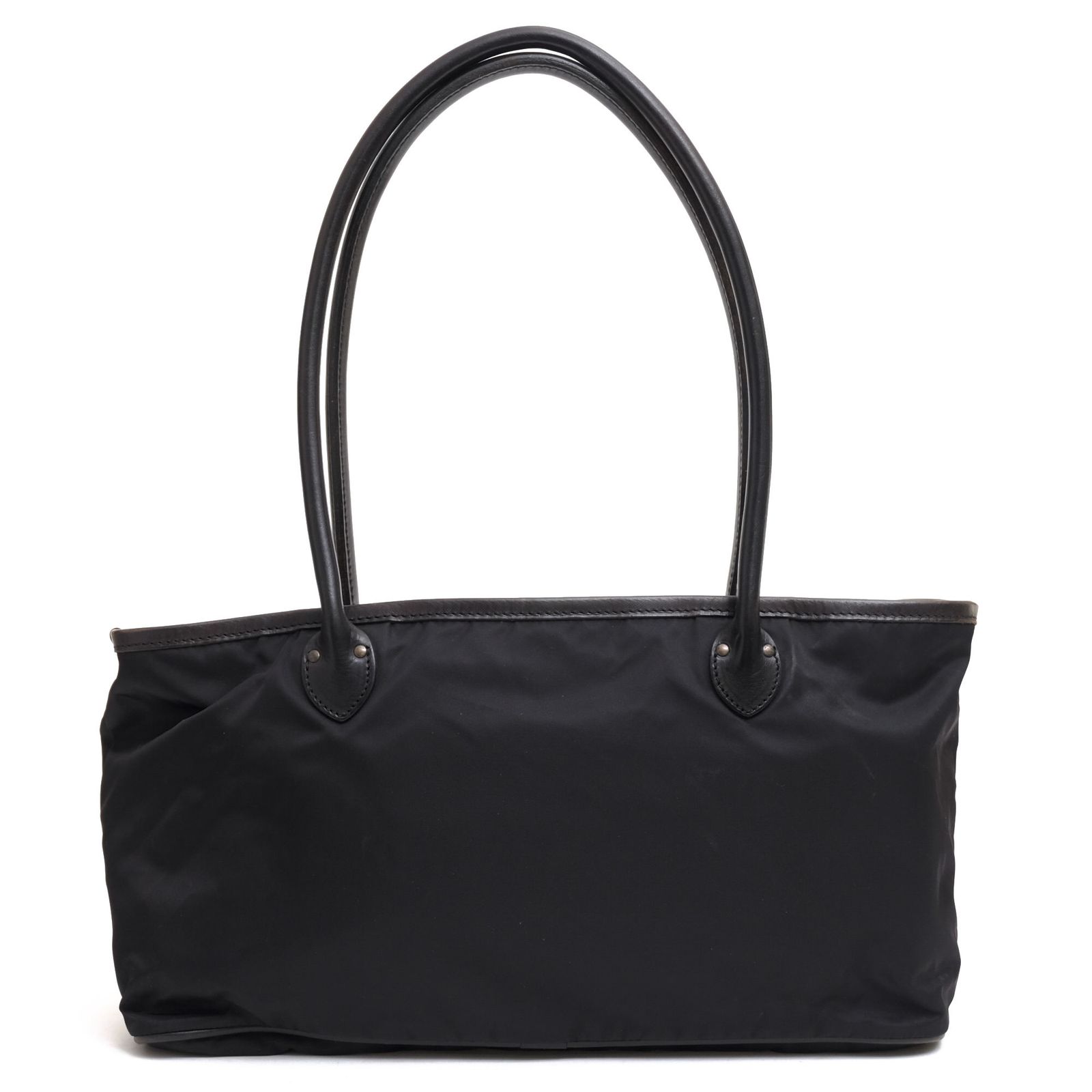 Felisi（フェリージ） シュリンクレザーの定番トートバッグブラック