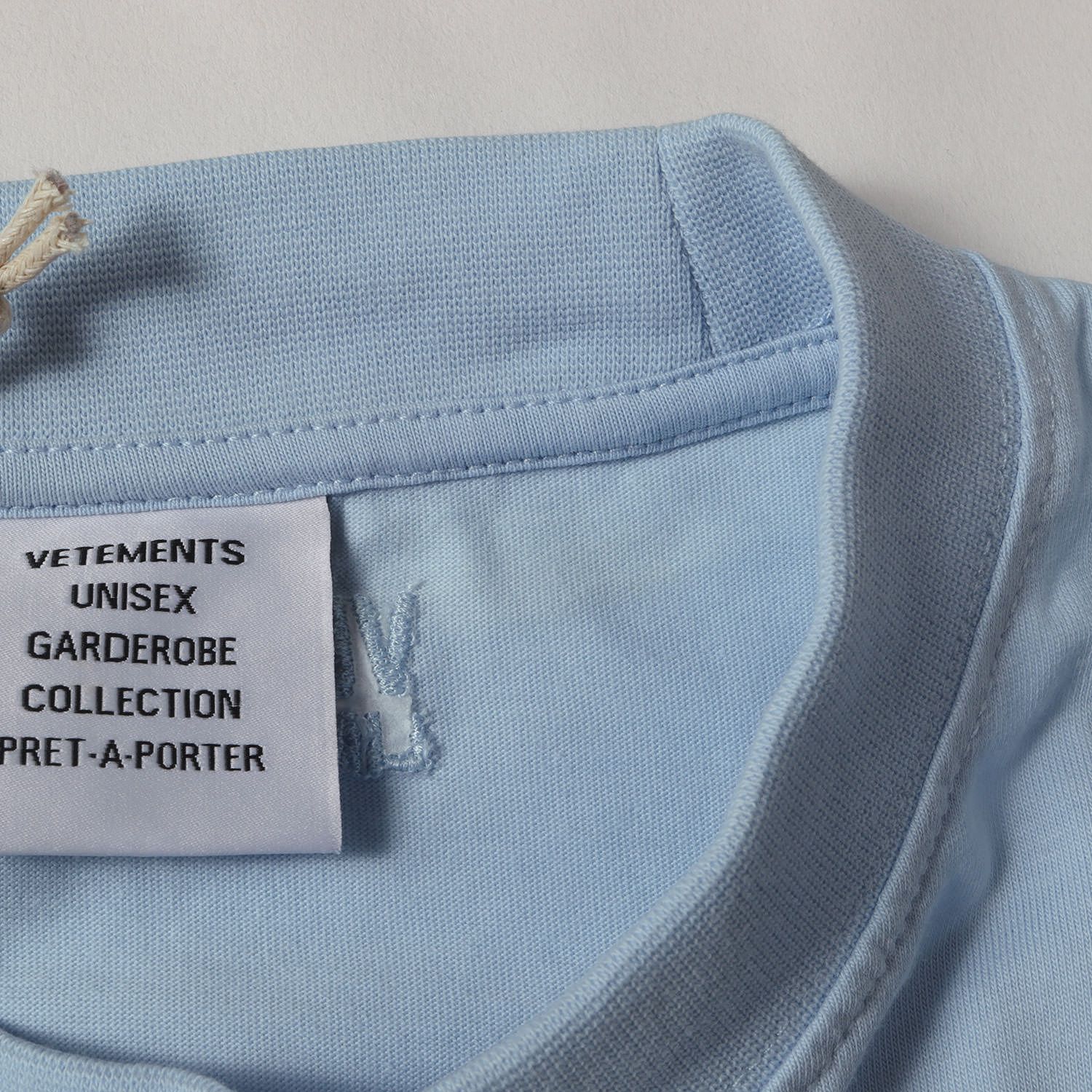 美品】VETEMENTS ヴェトモン Tシャツ サイズ:S / スモール ブランド 