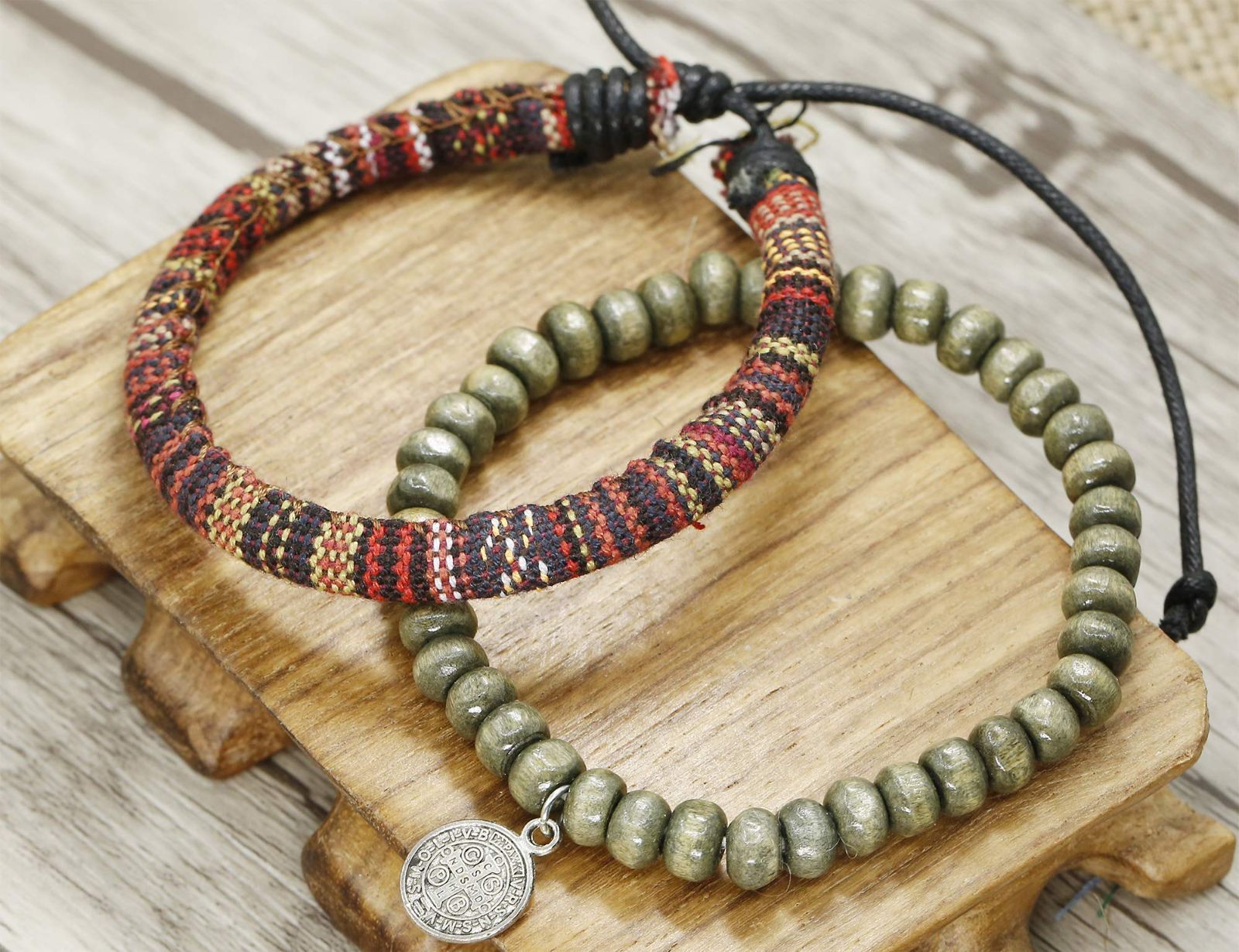 腕輪 ボヘミア風 重ね着け ロープ レディース メンズ 長さ調節 ブレスレット レザー セット売り 18本セット Gelmushta