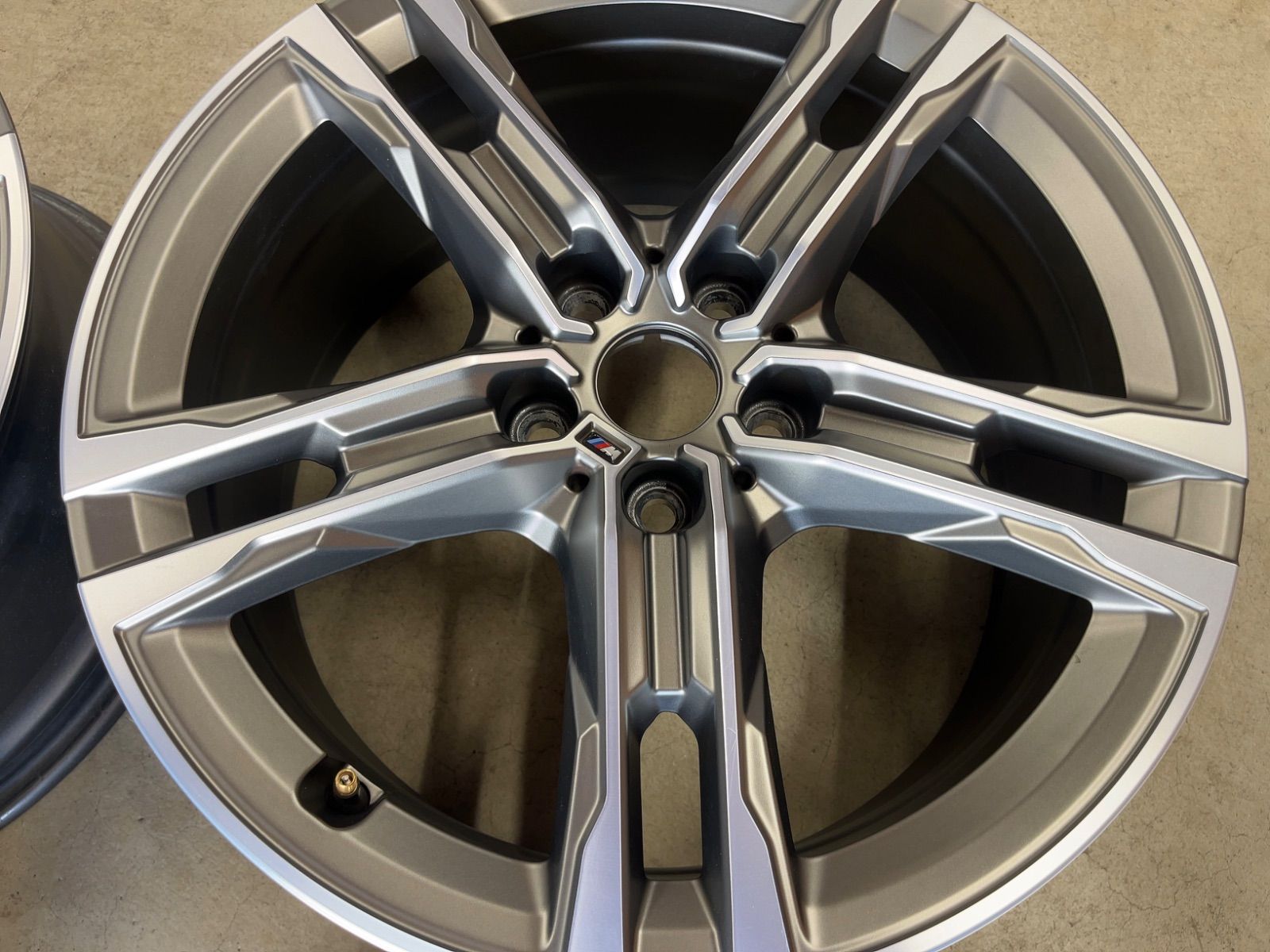 純正品 ホイルのみ