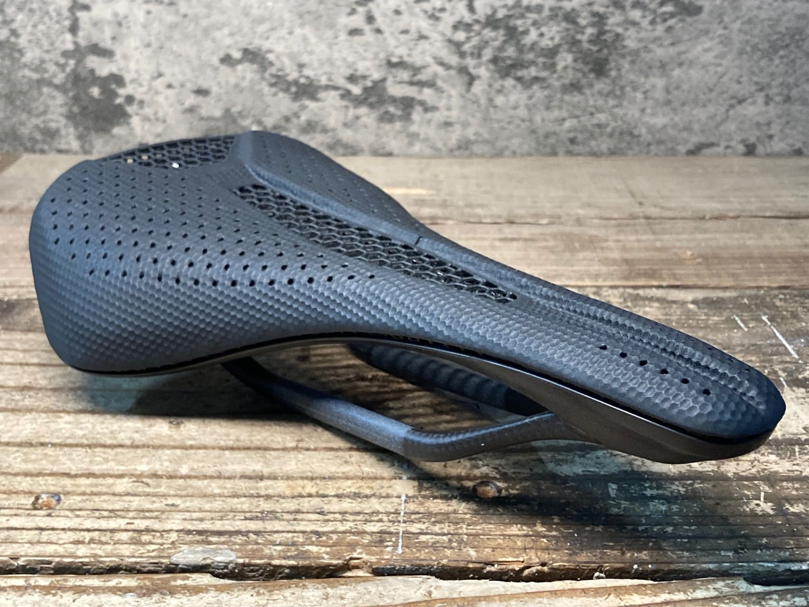JK890 スペシャライズド SPECIALIZED S-WORKS PHENOM MIRROR サドル 黒 155mm カーボンレール