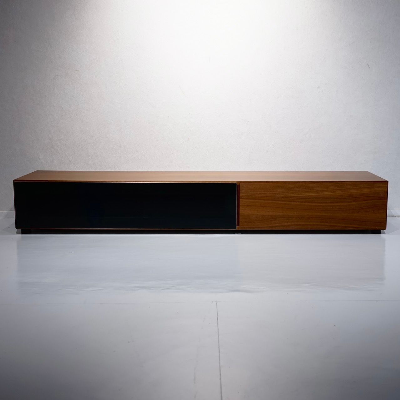 ボーコンセプト LUGANO