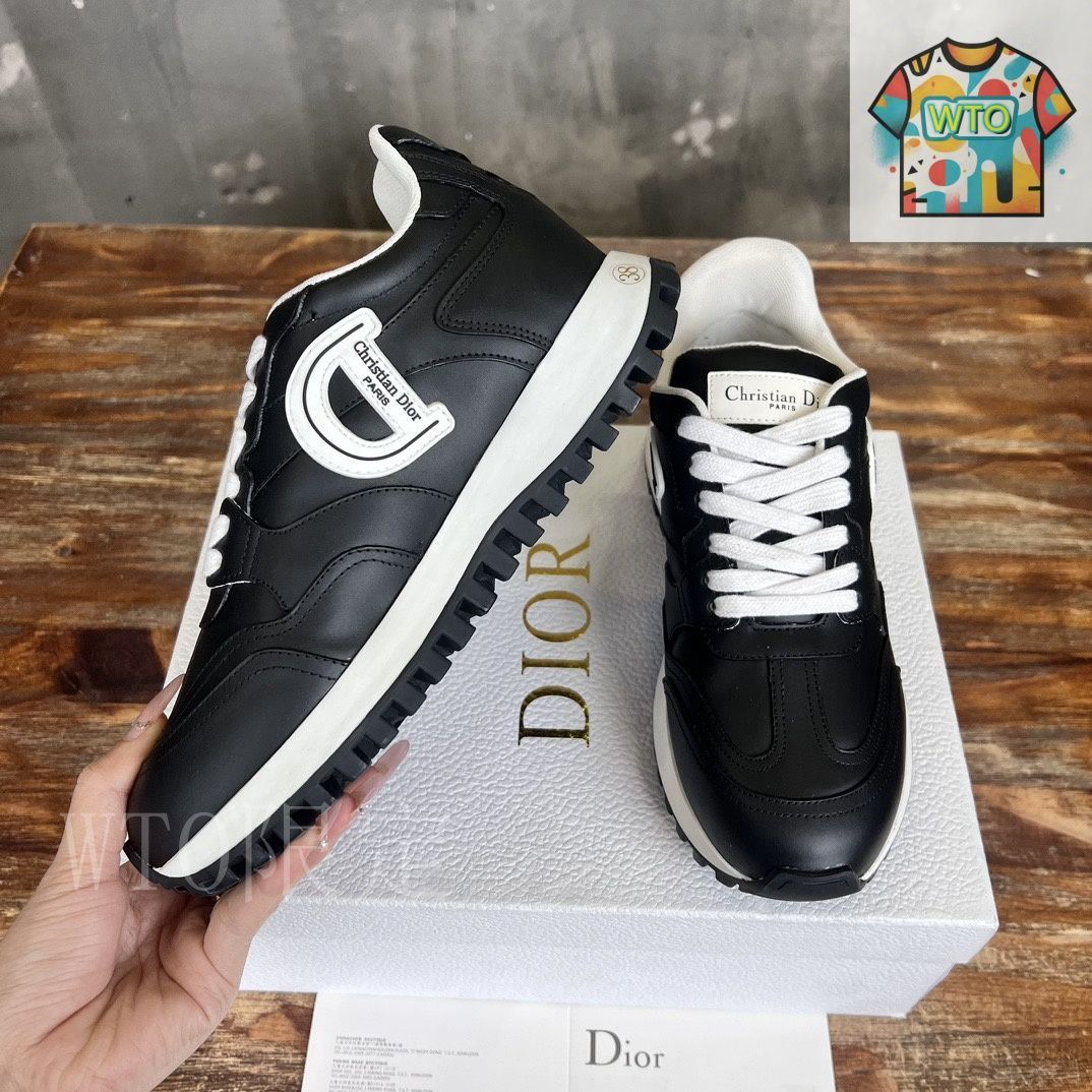 デザイン&履き心地◎【 Dior 】C'est Dior スエード スニーカー DIOR Cest スニーカー01-2 - メルカリ