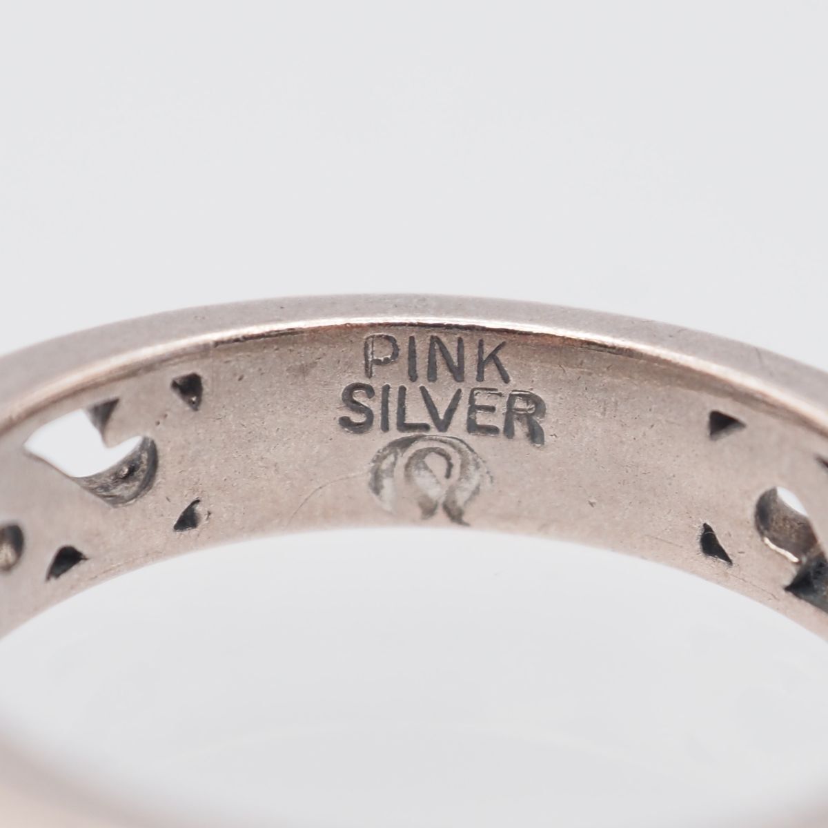 A407 ヴィンテージ PINK SILVER刻印 リング 透かし彫り デザイン
