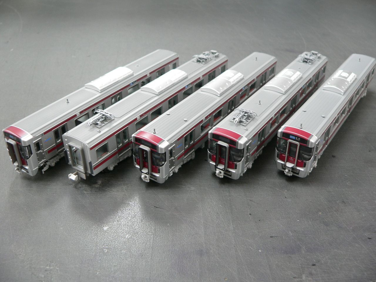 西日本鉄道9000形 6両セット 西日本鉄道 9000形 - 溝犬堂の描き