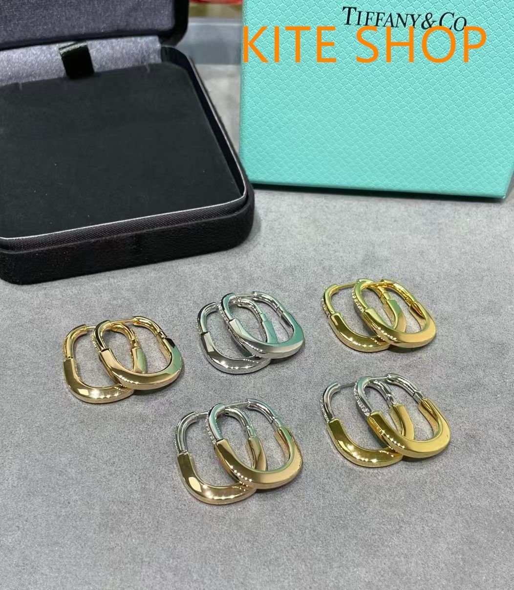 LOCK ピアス