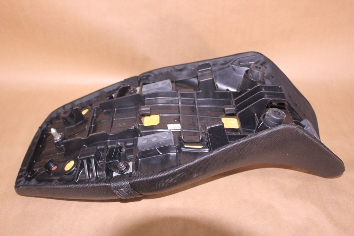 シート グロム JC92型 ホンダ 純正 新車外し 77200-K26-G000 グロム