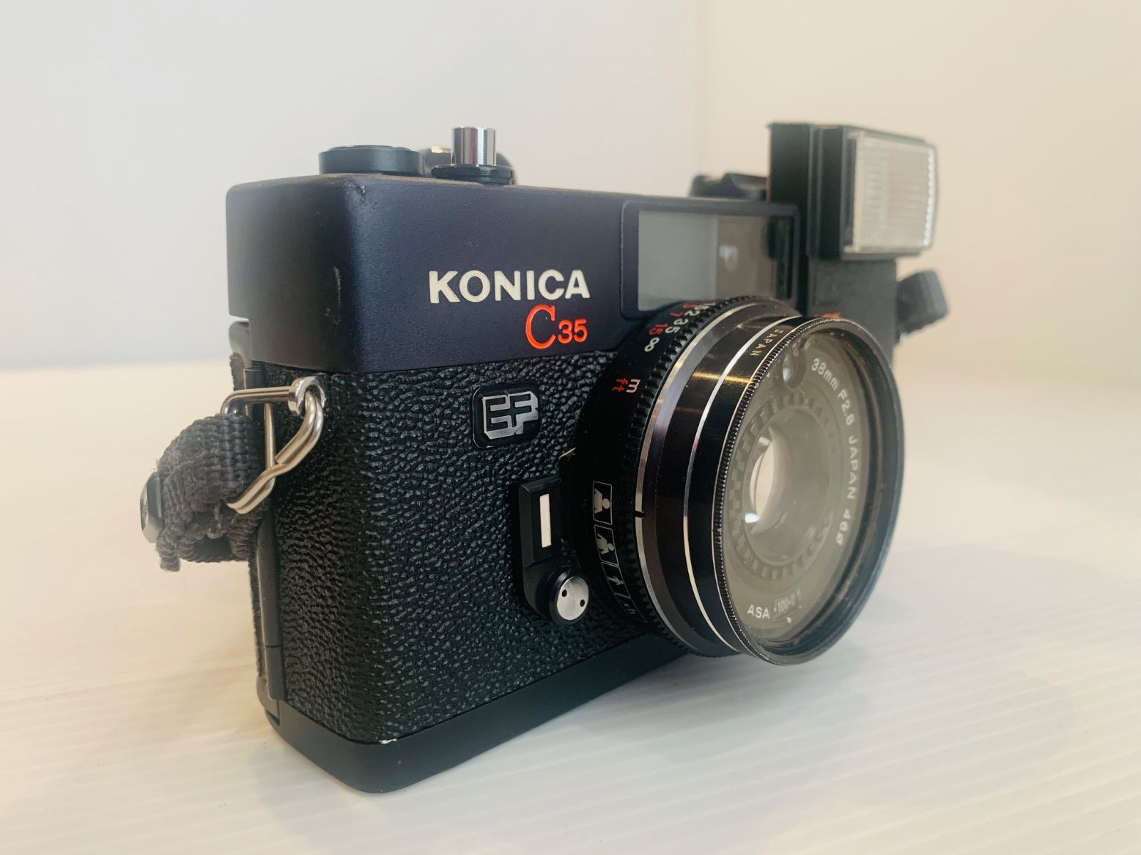 KONICA MINOLTA - ピッカリコニカ！「KONICA C35 EF」完動品！ 完動品】フィルムカメラ Konica C35 EF ピッカリコニカ - メルカリ