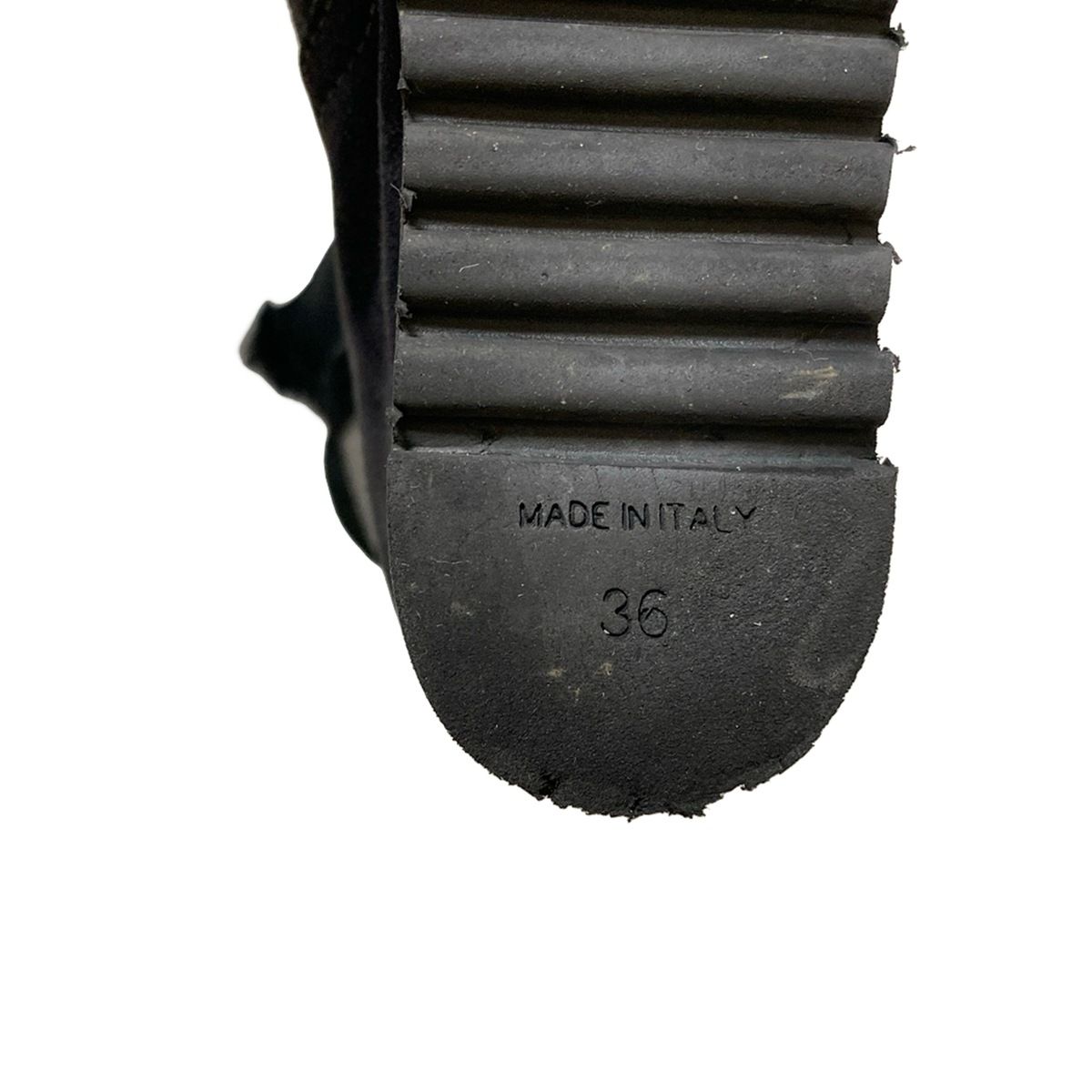 ショートブーツ