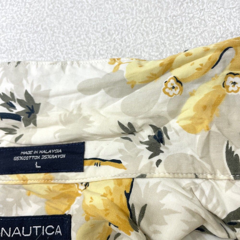 ノーティカ NAUTICA アロハ シャツ 半袖 ヤシの木･花柄 総柄 サイズ：L アイボリー×イエロー×グリーントップス