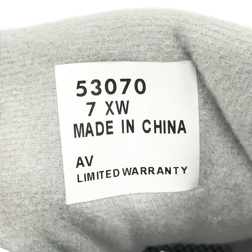 スパイクレスゴルフシューズ ホワイト系