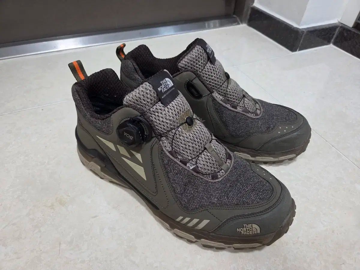 THE NORTH FACE ザノースフェイス ダイナミック10 登山靴