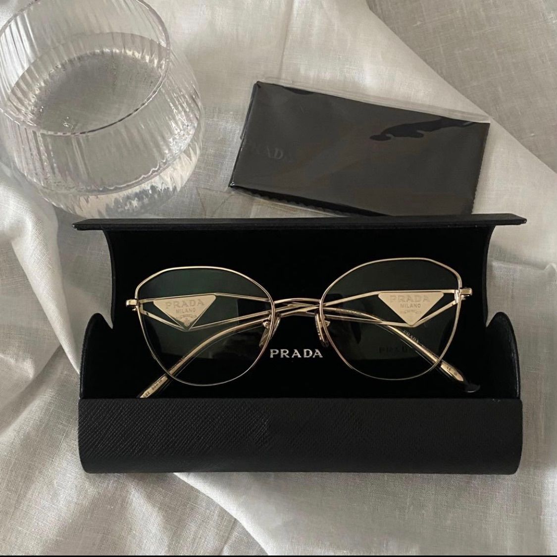 PRADA プラダ メガネ 三角プレート メタルフレーム 三苫愛