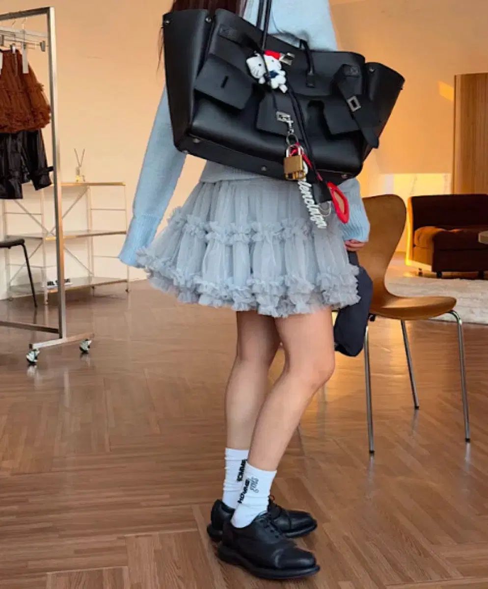 エグイズ ファズ ティアード スカート ソラ