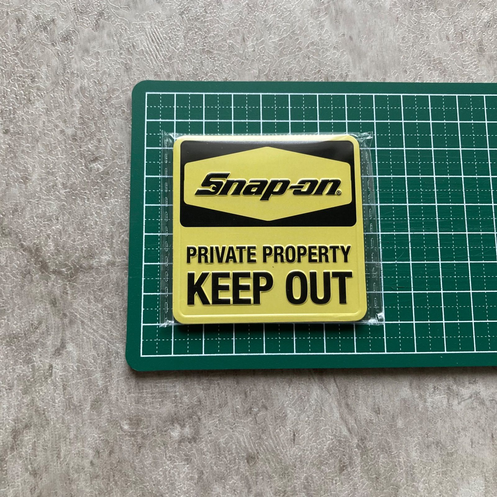 Snap-on スナップオン マグネットミニサイン KEEP OUT BWL9150SK - メルカリ