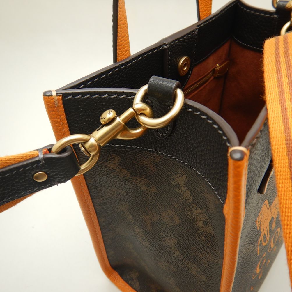 COACH コーチ フィールドトート22 ウィズ ホース アンド