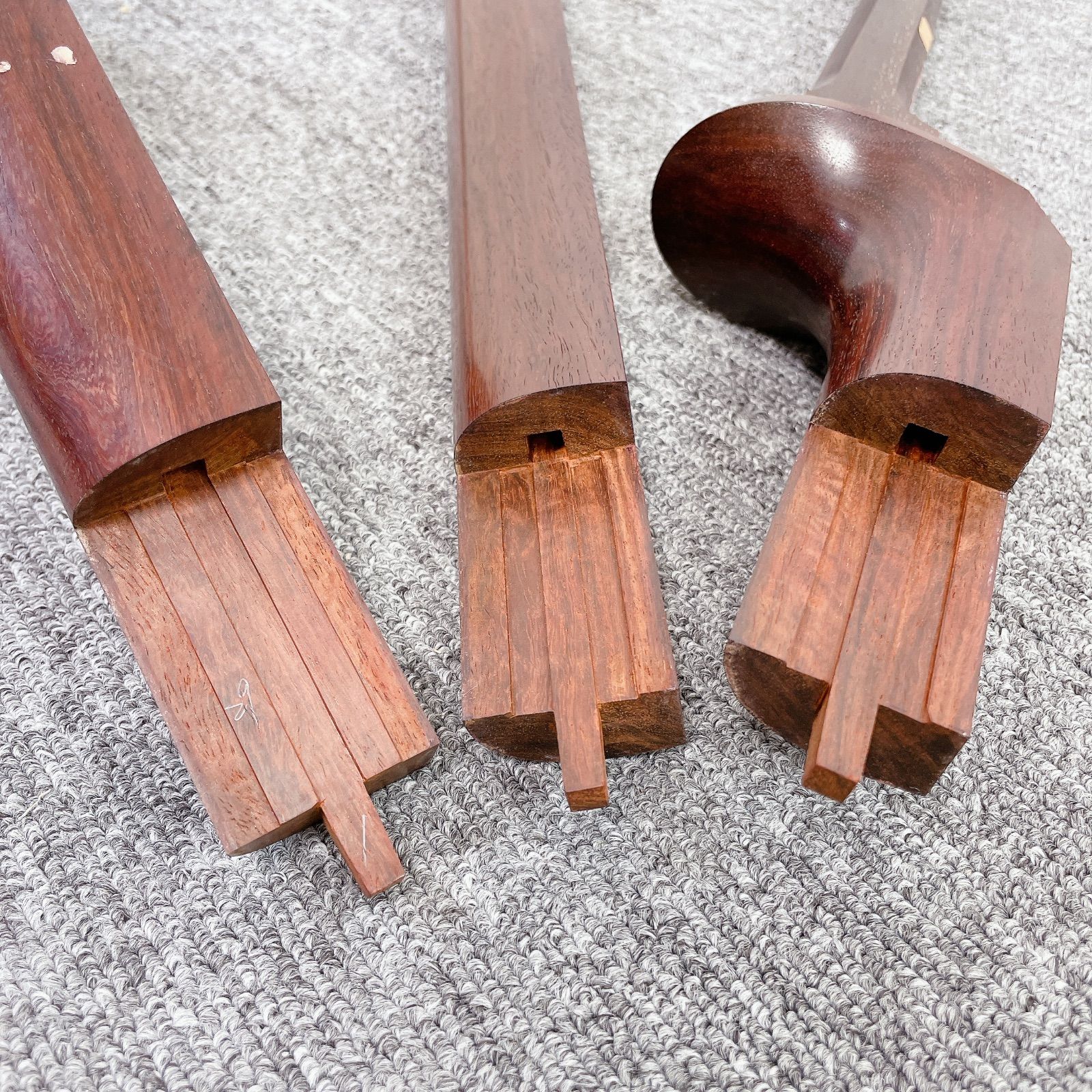 合材棹 綾杉彫り