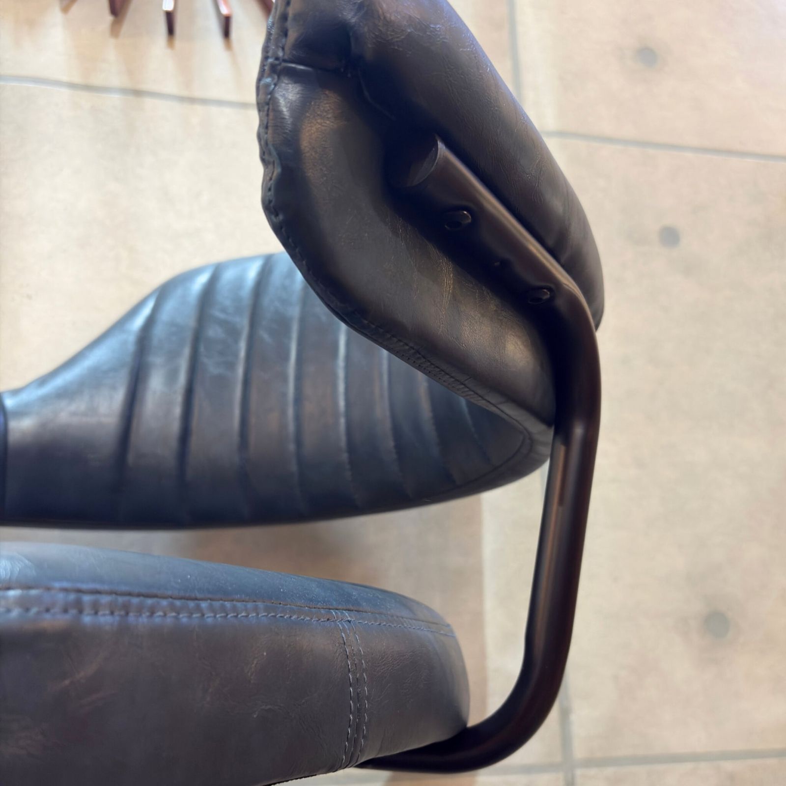 ネイビー PUレザー