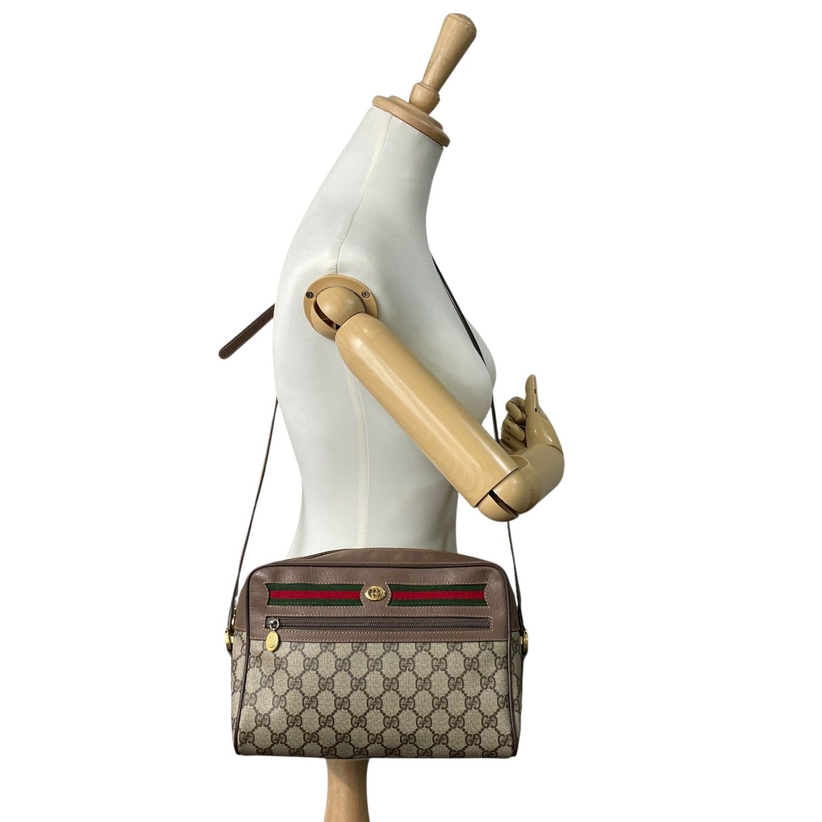GUCCI グッチ シェリーライン GGスプリーム ショルダーバッグ GUCCI グッチ シェリーライン GGスプリーム ショルダーバッグ