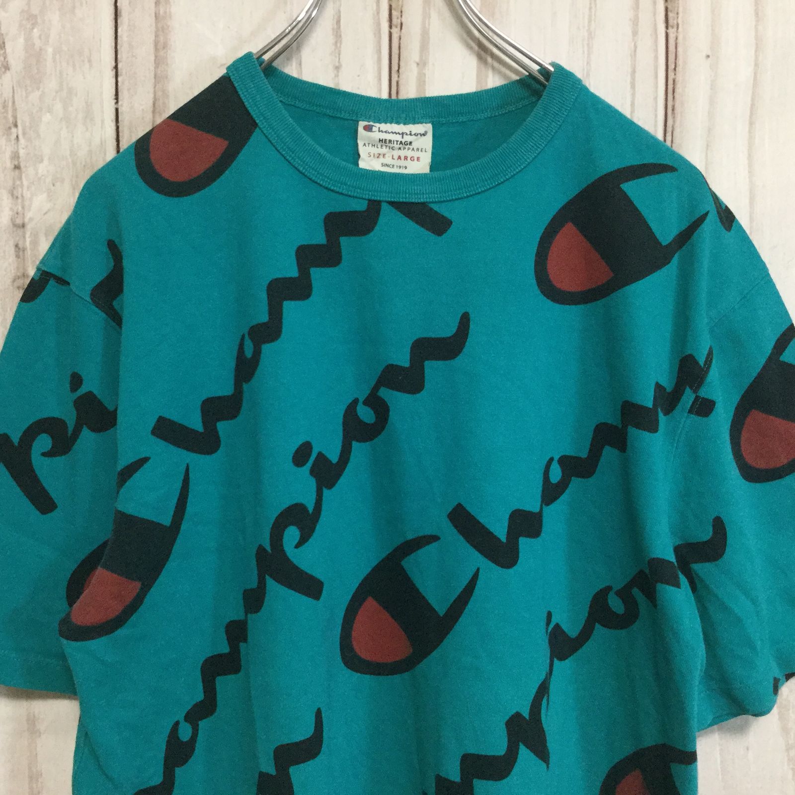 チャンピオン 半袖ビッグロゴTシャツ】総柄 袖ロゴ L 緑 古着