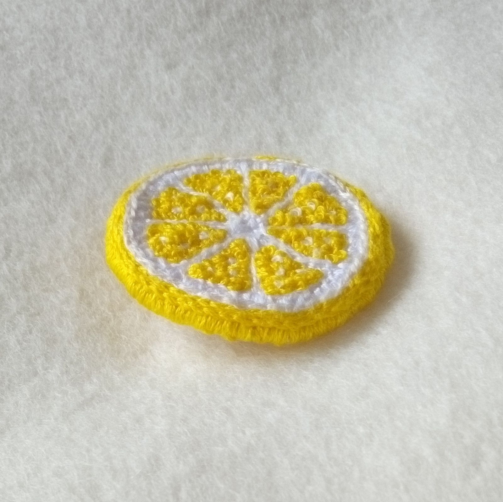 ワッペン 刺しゅう 刺繍 バッジ バッチ ブローチ くわ コサージュ  