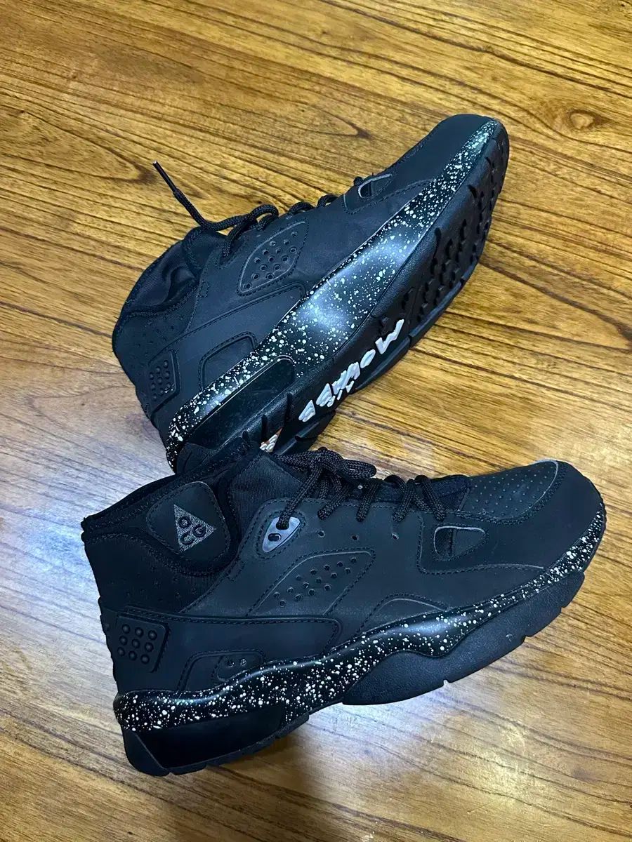 NIKE ナイキ ACG Air Mowabb シリーズ us9 サイズ