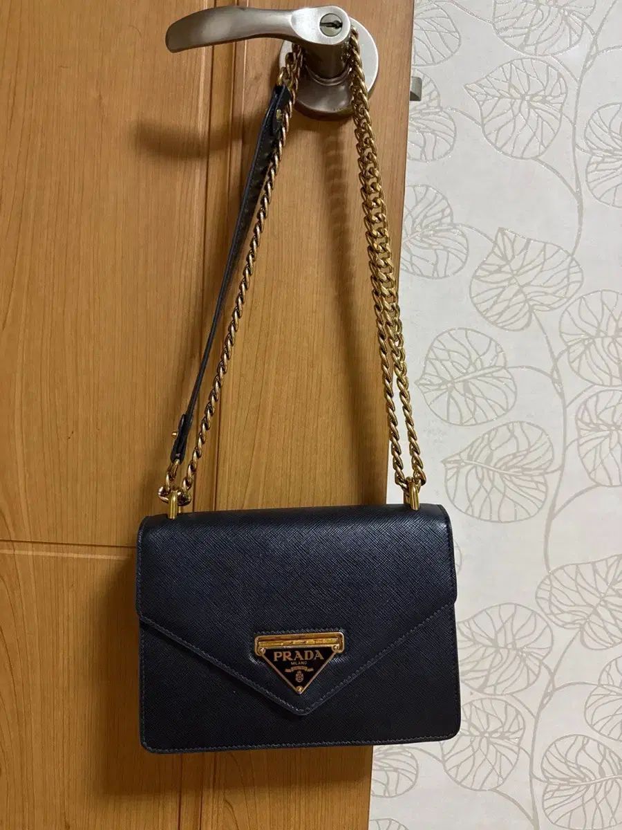 チェーンバッグ