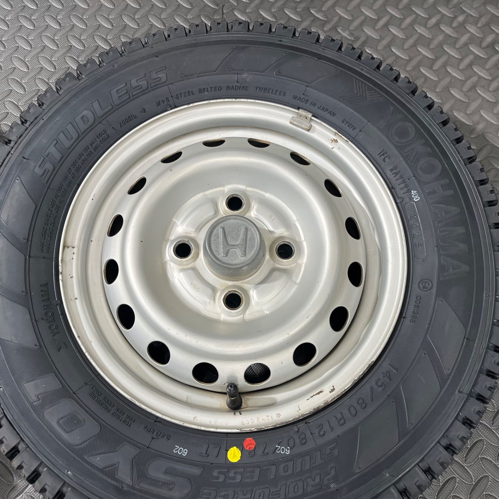 アクティ スタッドレスタイヤ