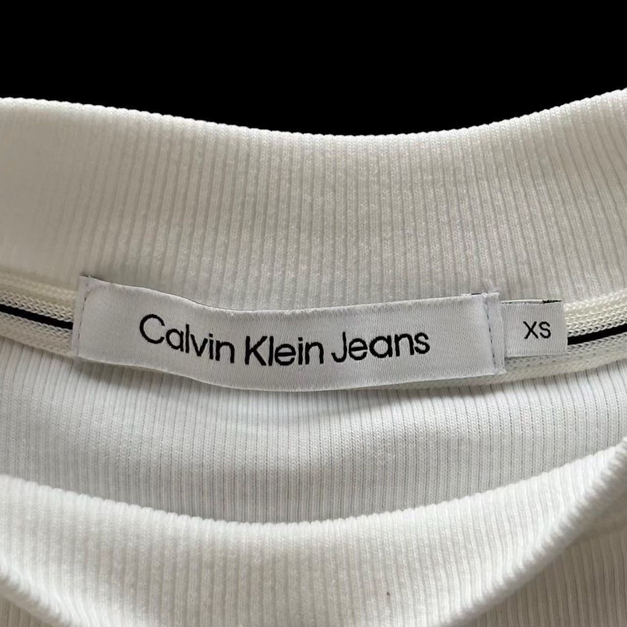 CalvinKlein カルバンクライン ロングスリープシャツ 白 ショート丈