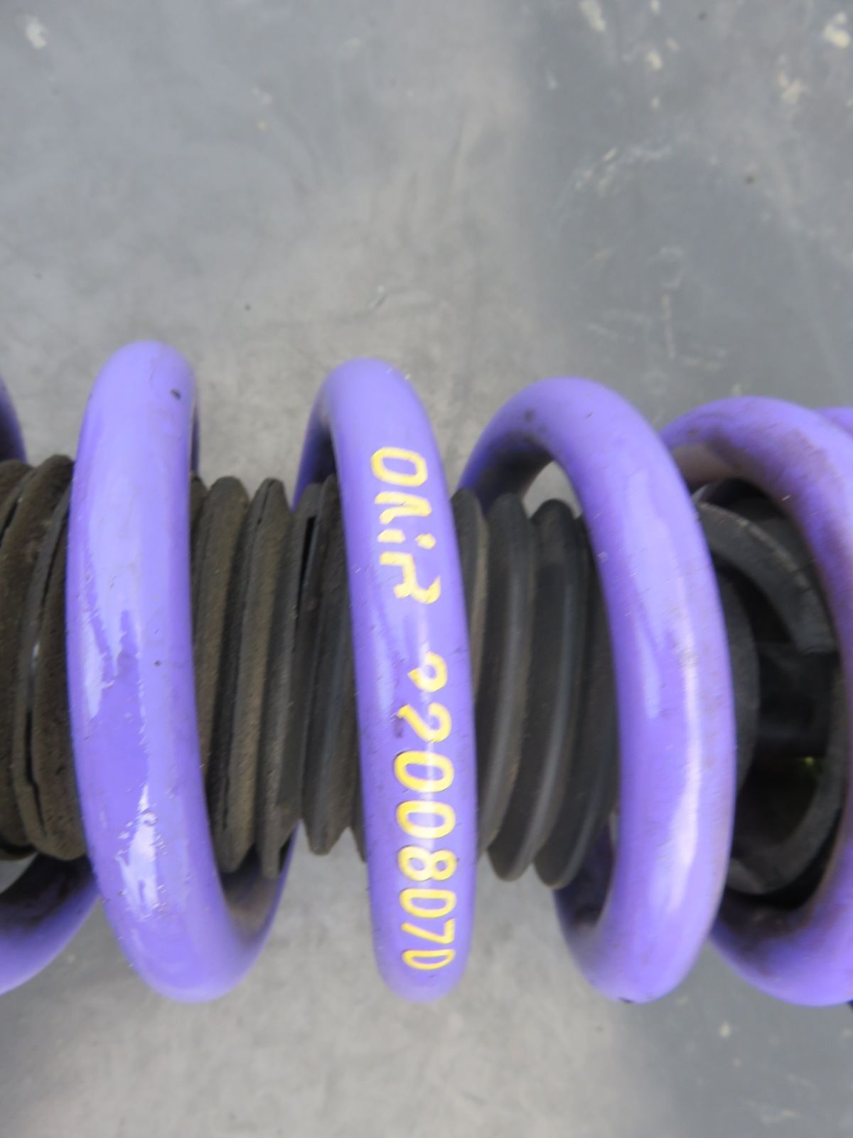 SFC2565 アルファード10系 ANH10 MNH10 ANH15 MNH15 ネジ式 車高調 サスショック 1台分セット FFCRYSTALESIA_COM