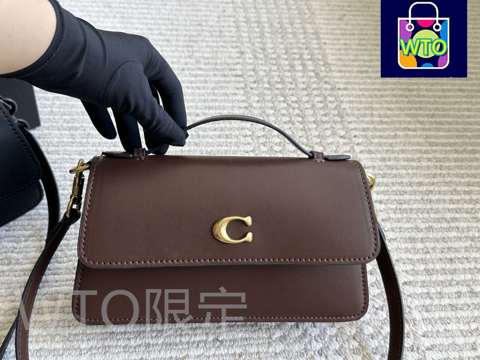  今日 Coach Juno 腋下法棍包 クーチ ジュノ アームポーチ バッグ 軽量 × 実用 斜め掛け可 在庫 価格-WTO輸入1 ハンドバッグ バッグ