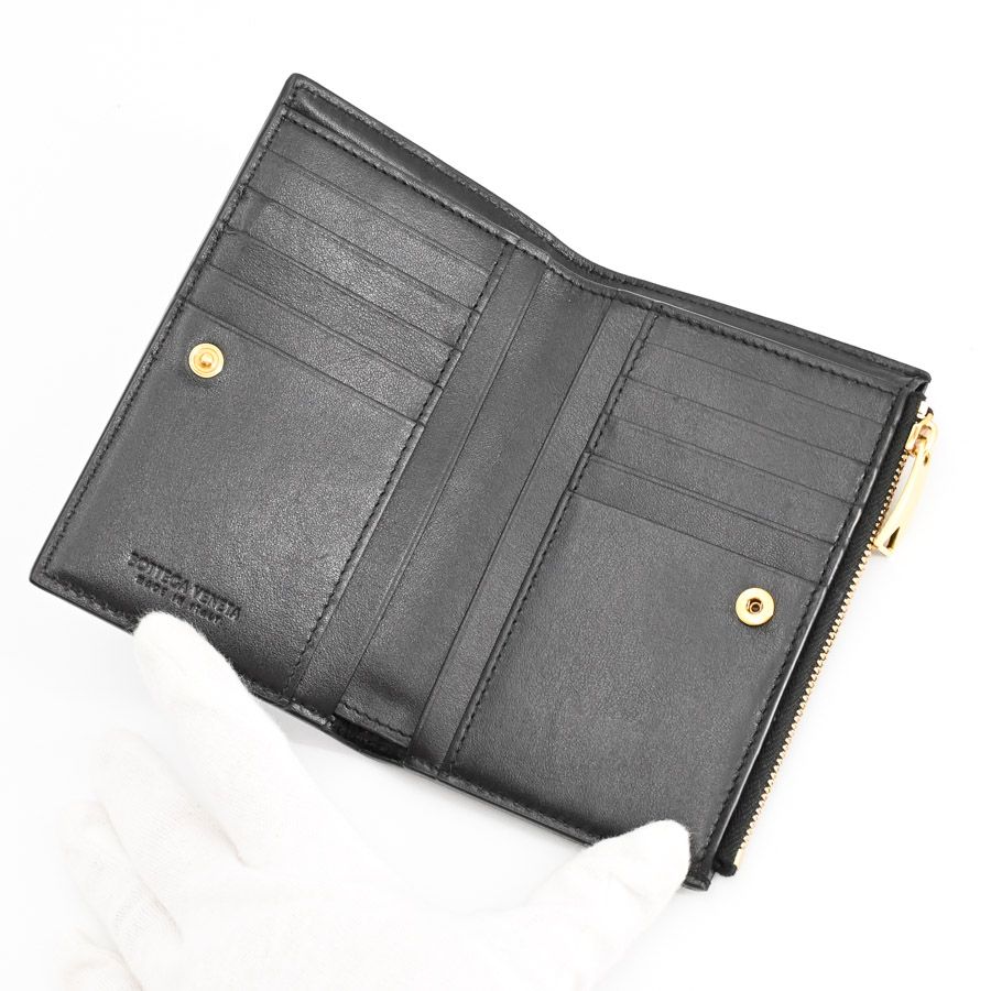 ボッテガヴェネタ ミディアムウォレット