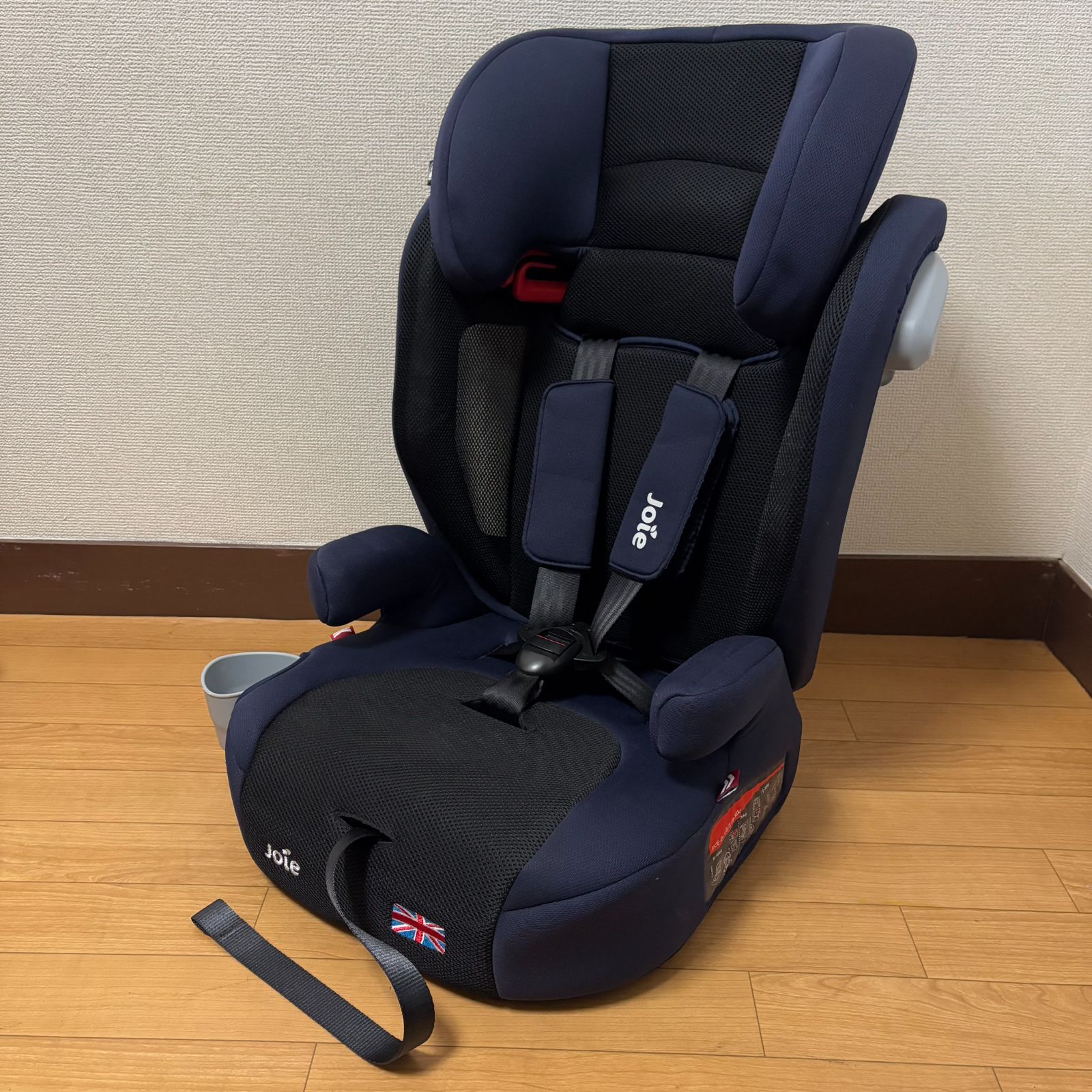 エレベート チャイルドシート