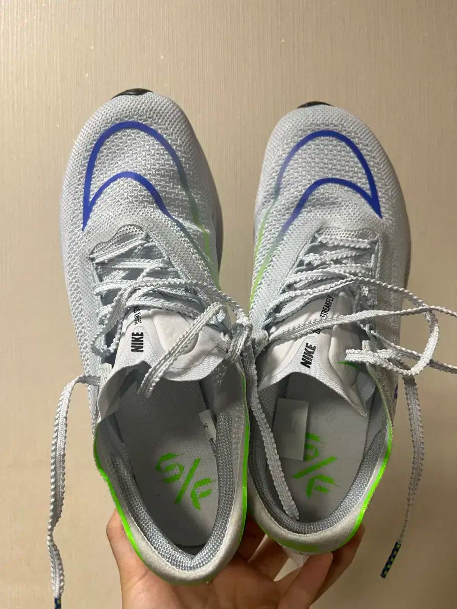 NIKE ナイキ ランニングシューズ BJ6566 ー 006