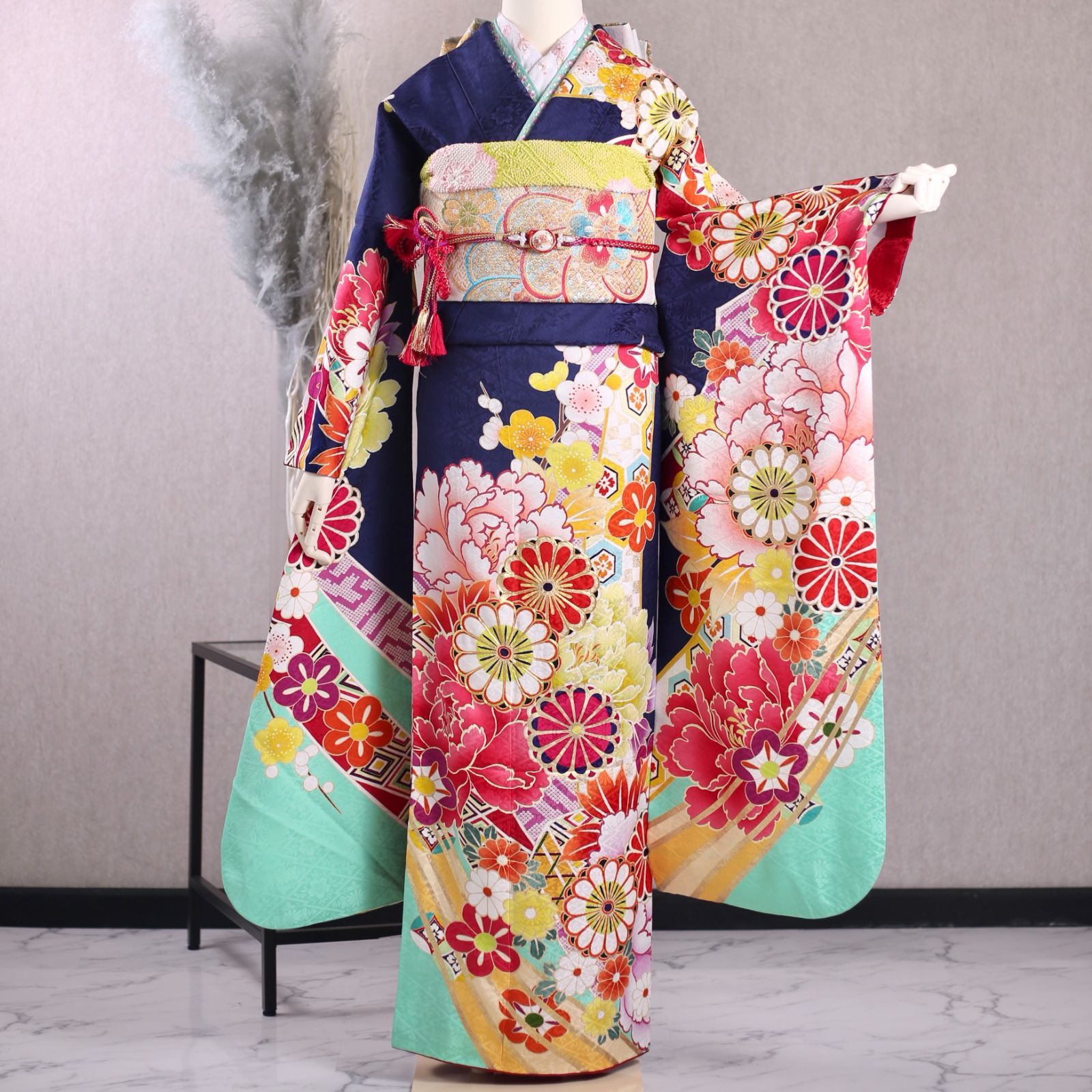 振袖フルセット 振袖セット 振袖 L～LLサイズ 中古 青×レトロポップ 美品