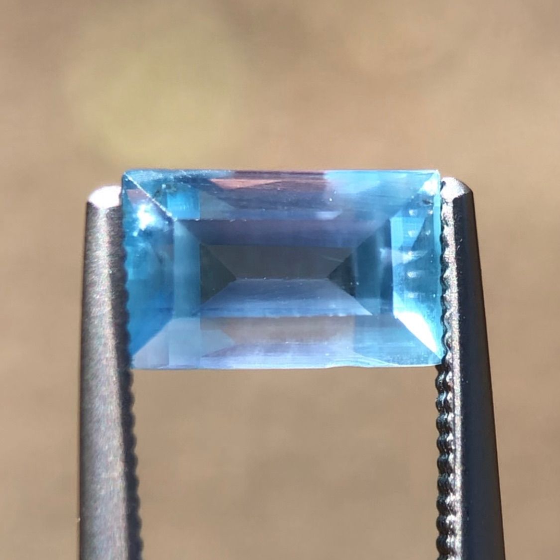 天然非加熱 アパタイト 1.54ct ルース 美品 非加熱＆無処理 鑑別書付き