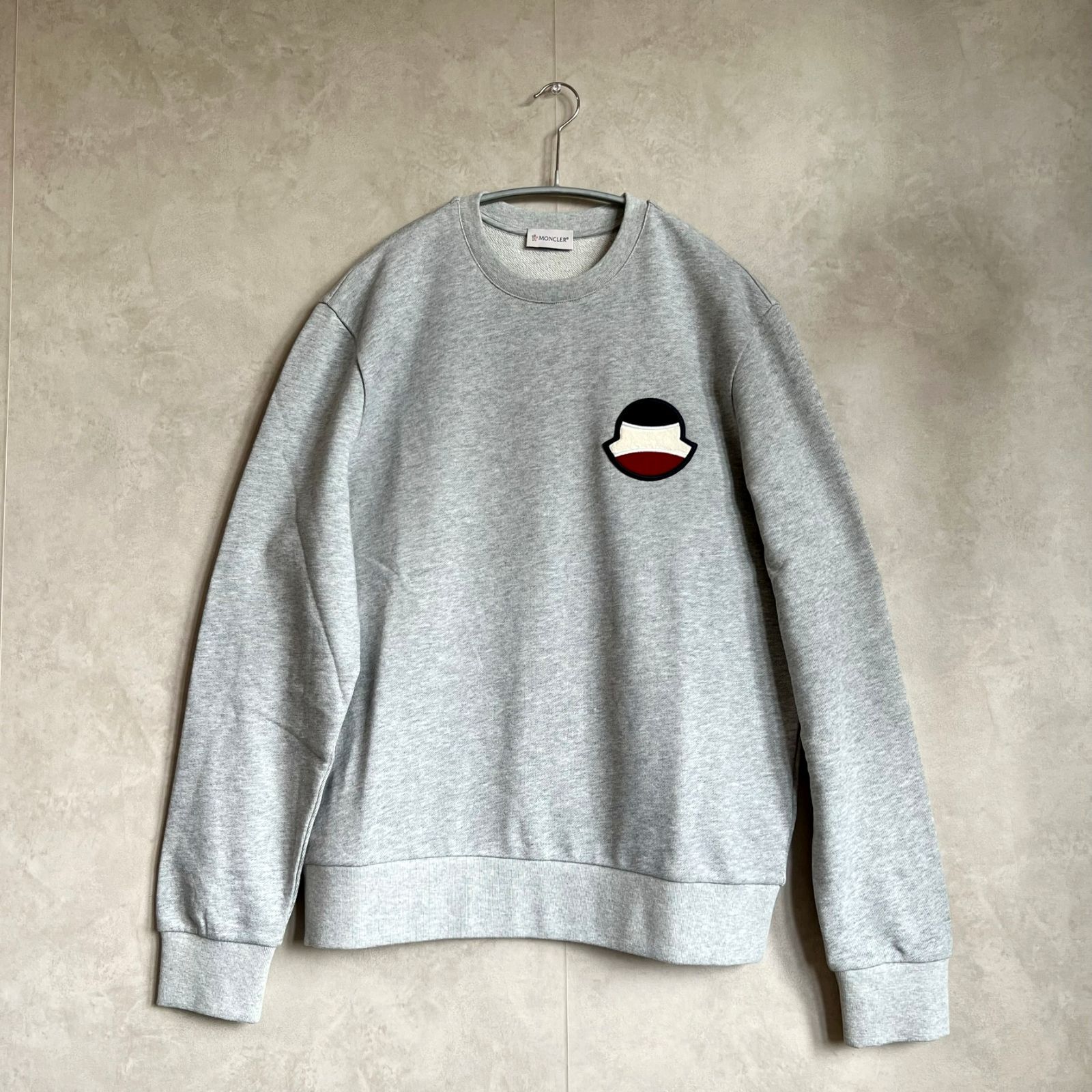 新品未使用タグ付き】モンクレール クルーネック スウェット - メルカリ 