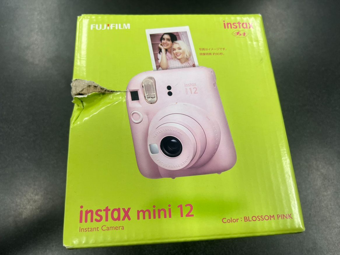 カメラ instax mini 12ピンク ケース&フィルム&落書き用ペン6本付き