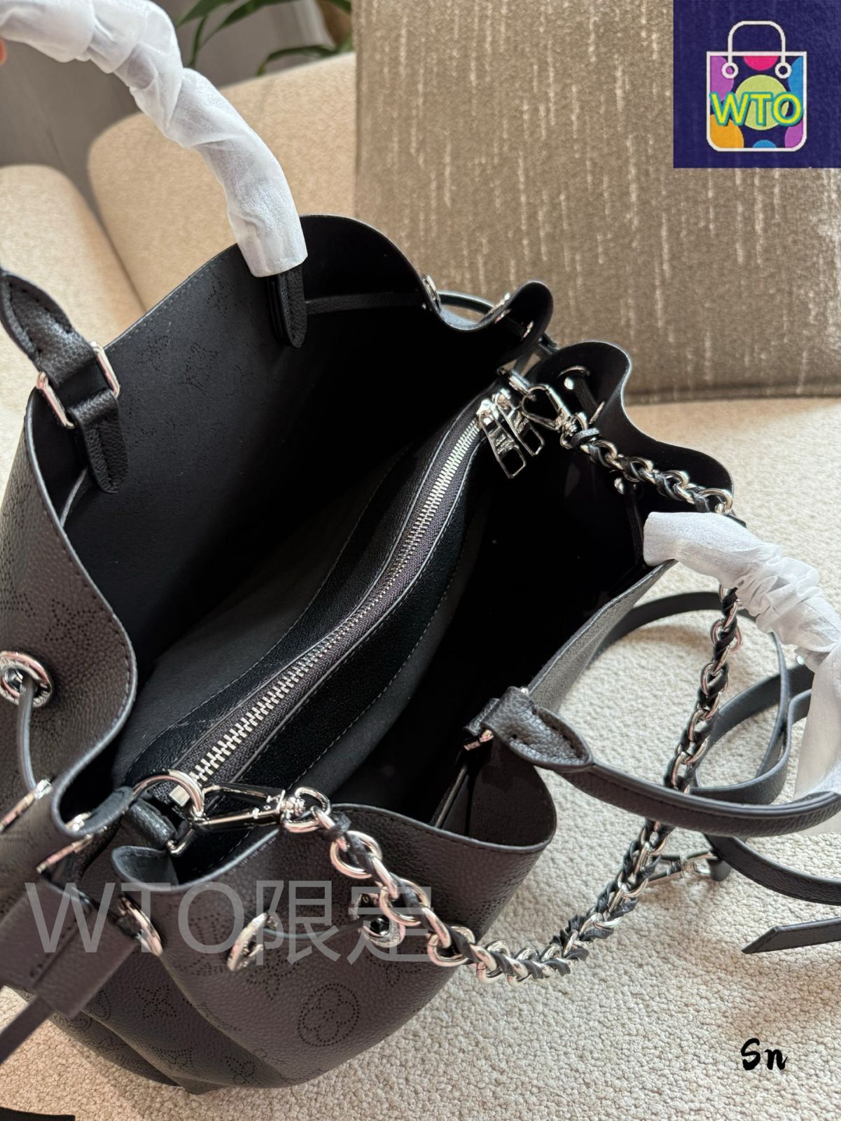 LOUIS VUITTON ドローストリングバッグ Louis Vuitton ドローストリングバッグ - メルカリ