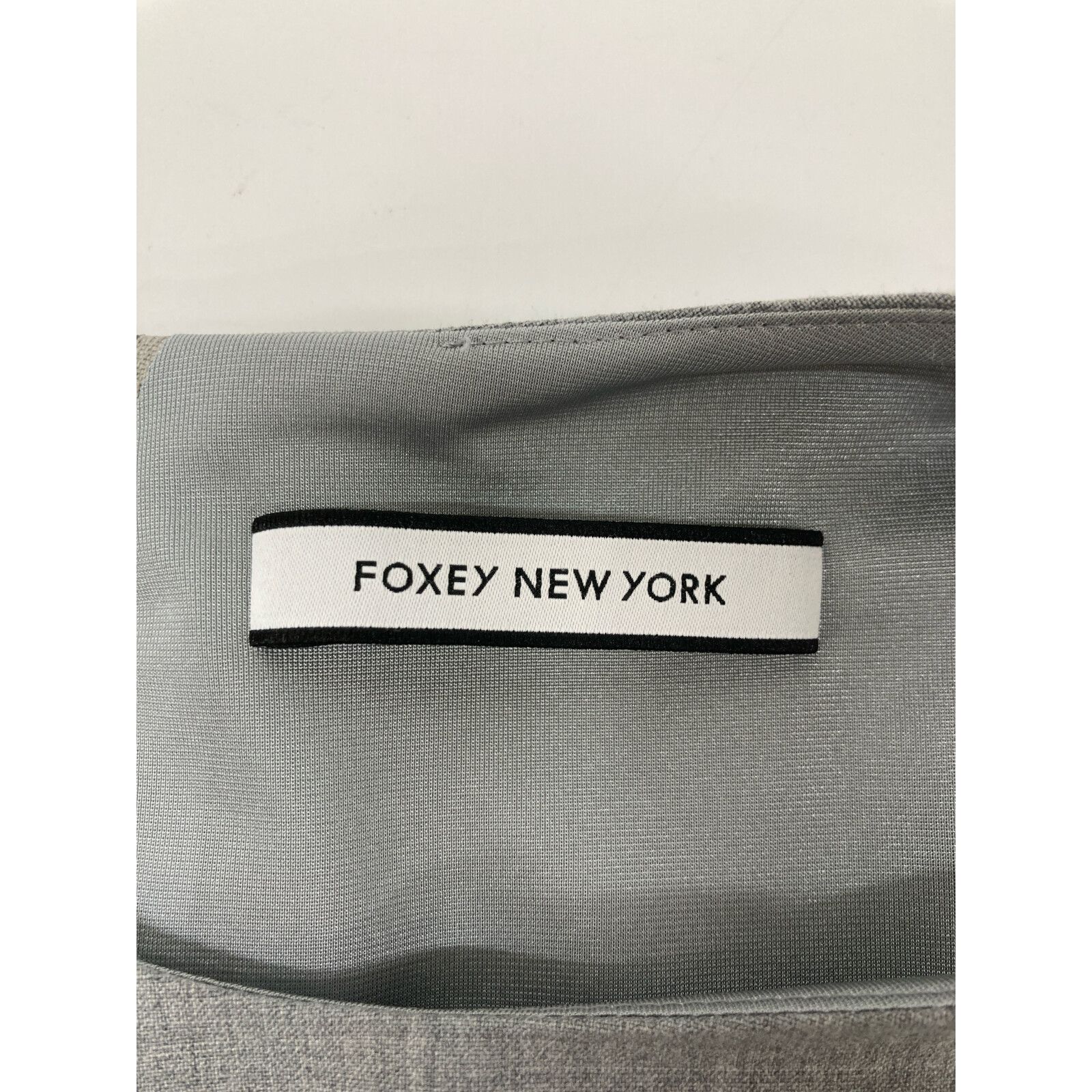 FOXEY NEW YORK フォクシーニューヨーク 38312 ｸﾞﾚｰ ﾉｰｽﾘｰﾌﾞ ﾌﾚｱｽｶｰﾄ 