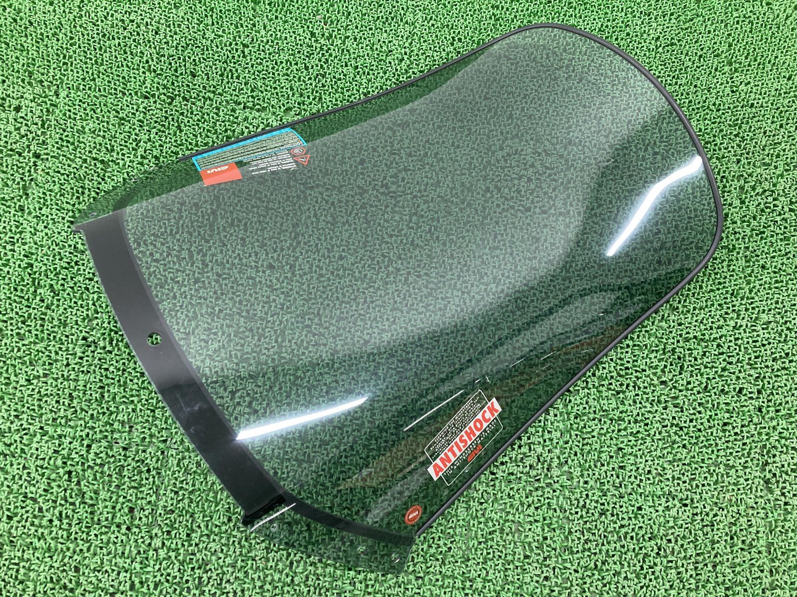 GIVI製フュージョン スクリーン 社外 中古 MF02 FUSION セミスモーク 