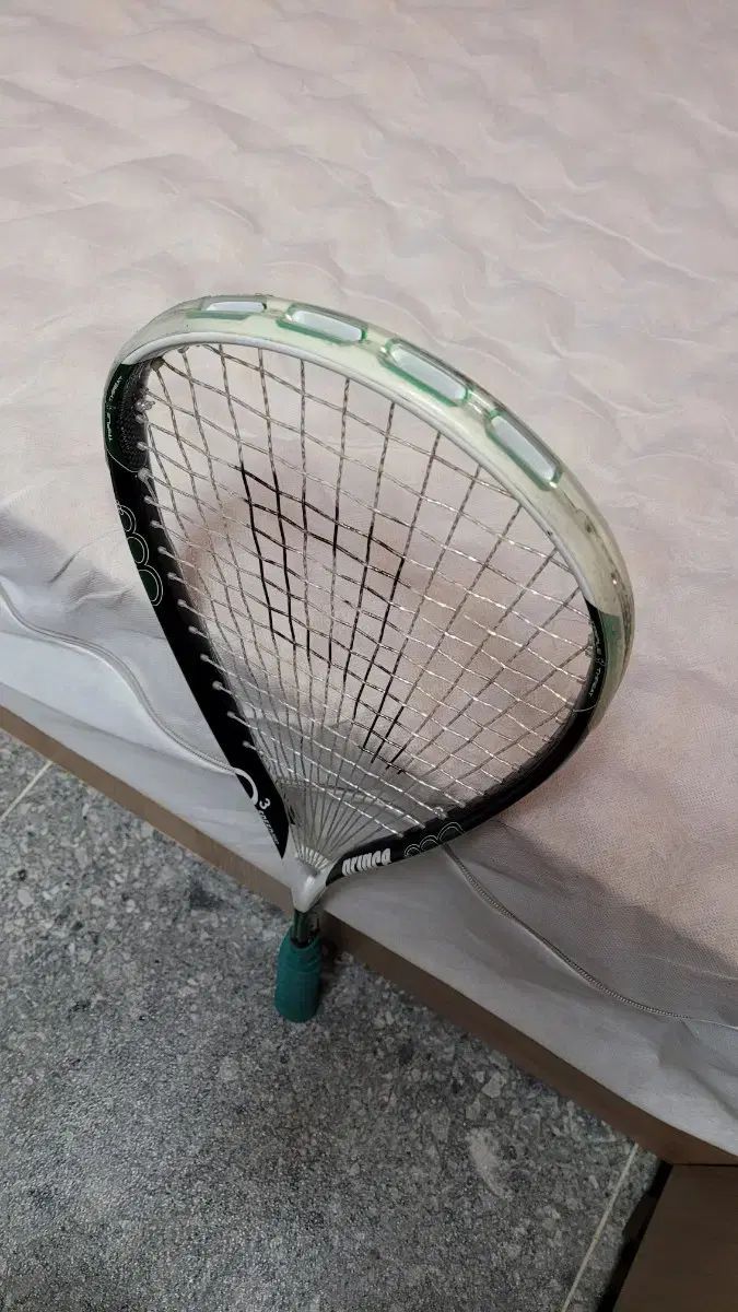 プリンス O 3 ハイブリッド スピードポート ライト プロ スカッシュ ラケット