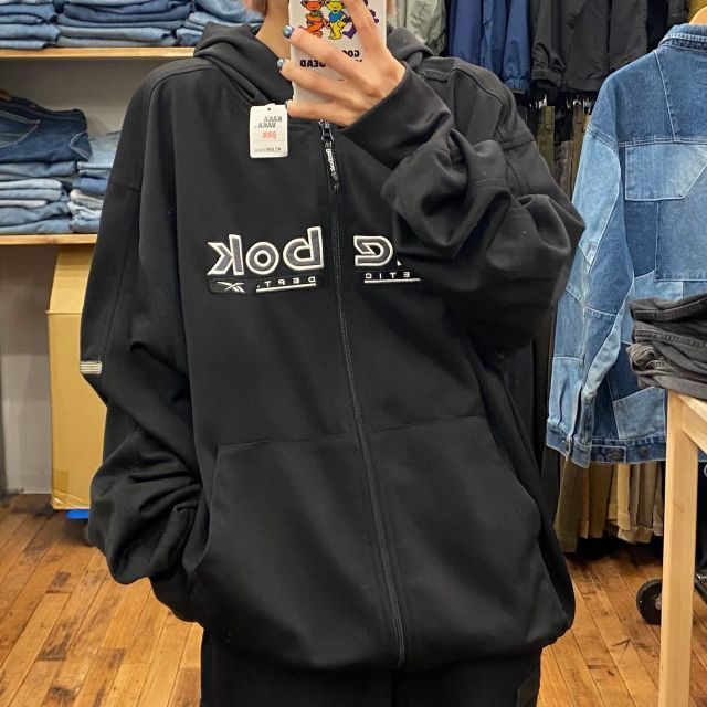 【Reebok/トラックジャケット】