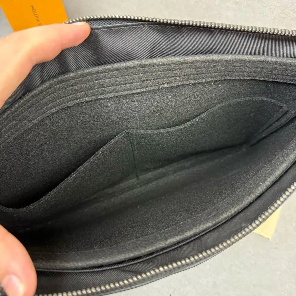 Vuitton ルイヴィトン