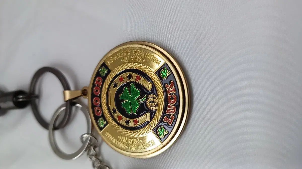 四 クローバー 運の コイン キーリング