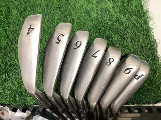 ヨネックス　サイバースター　NANOV FL　レディースゴルフアイアン6本 右 ヨネックス サイバースター NANOV FL レディースゴルフアイアン6