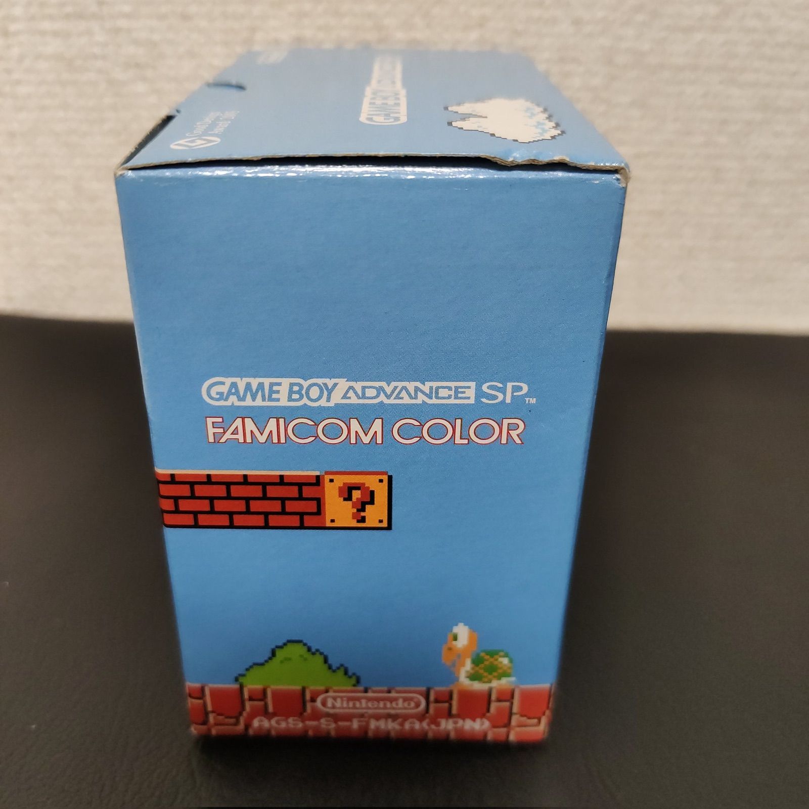 極美品】ゲームボーイアドバンスsp ファミコンカラー 限定品 極美品】ゲームボーイアドバンスsp ファミコンカラー 限定品